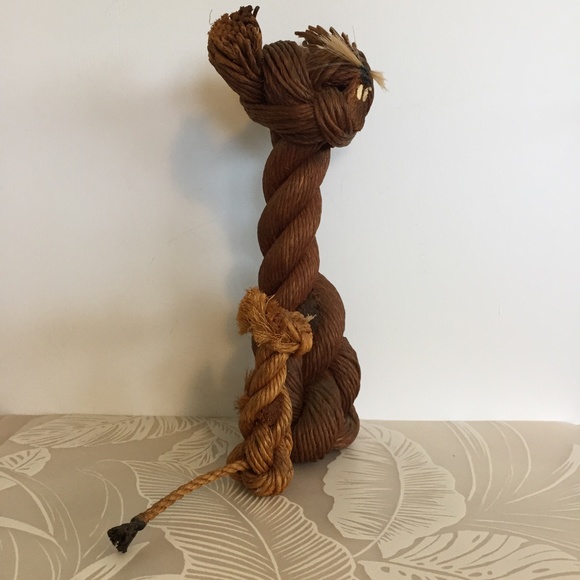 Lion and Cub Rope Sculpture - Picture 6 of 8
